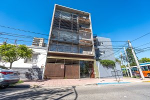 Venta Departamento 2 amb. con cochera Tigre Centro