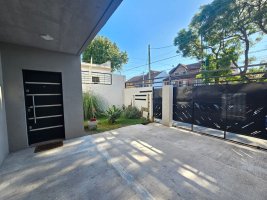 Casa venta 4 amb Villa Adelina quincho y piscina