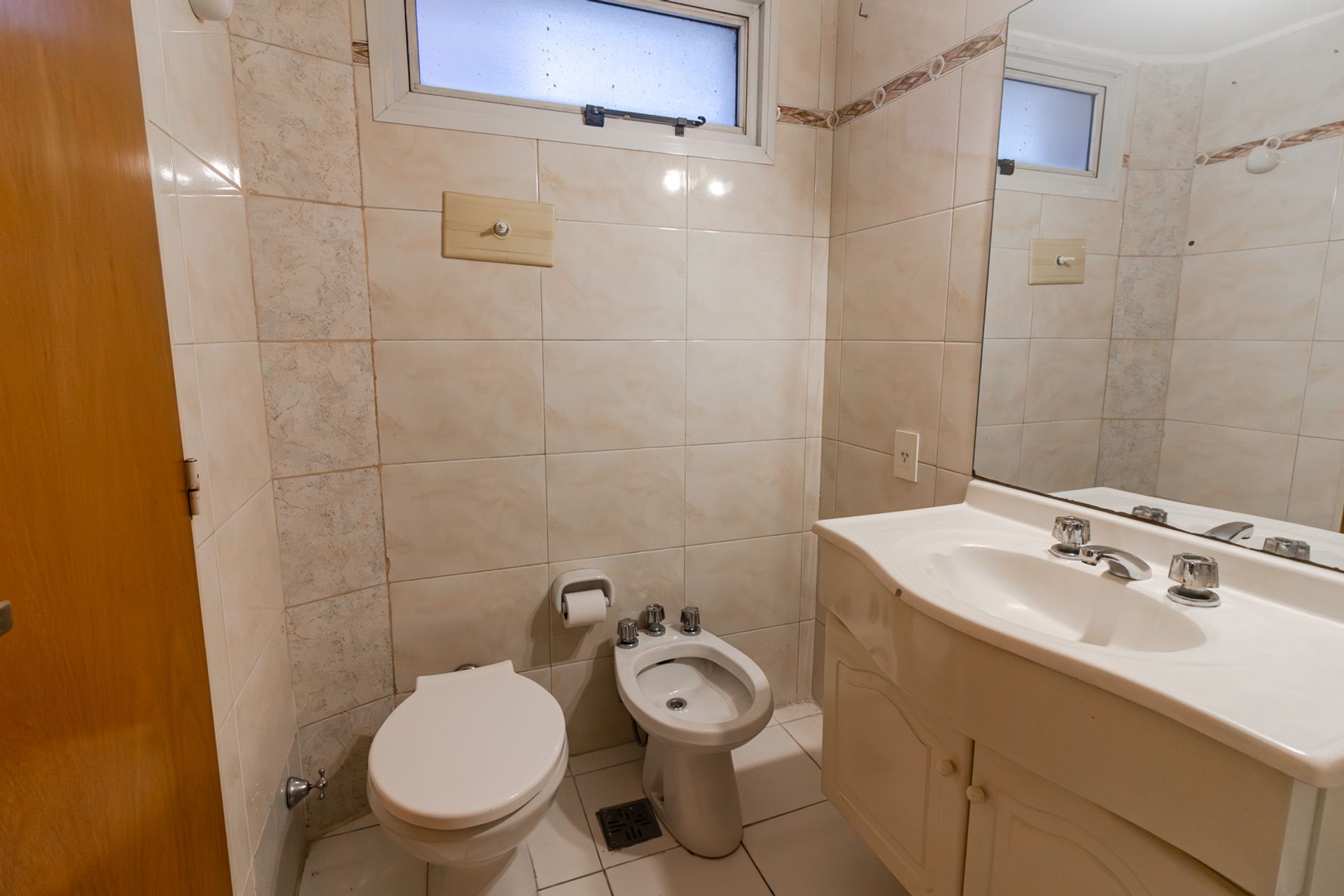 Venta En San Isidro Amplio Monoambiente-Exc Ubic!!