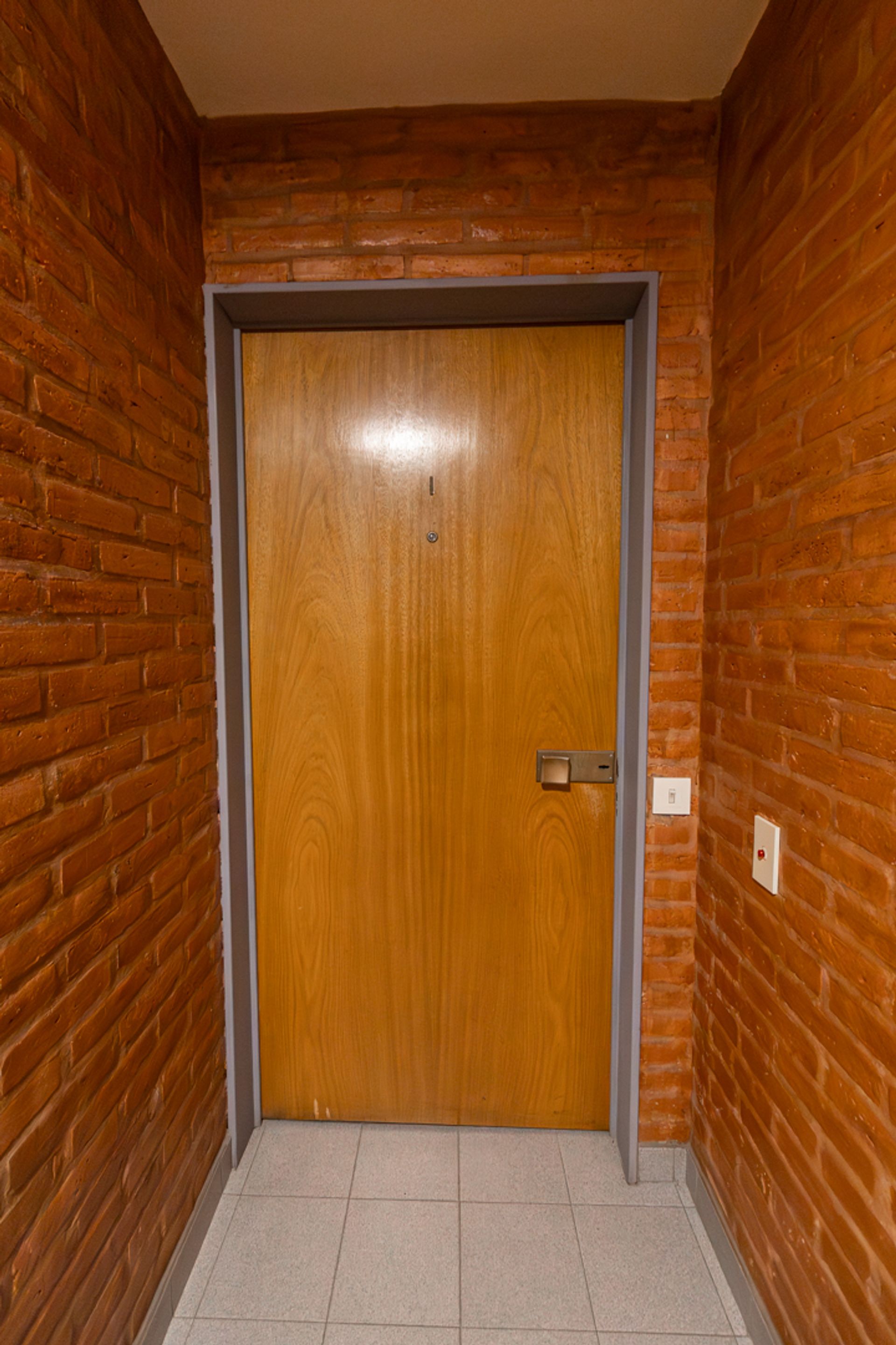 Venta En San Isidro Amplio Monoambiente-Exc Ubic!!
