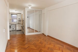 Venta En San Isidro Amplio Monoambiente-Exc Ubic!!
