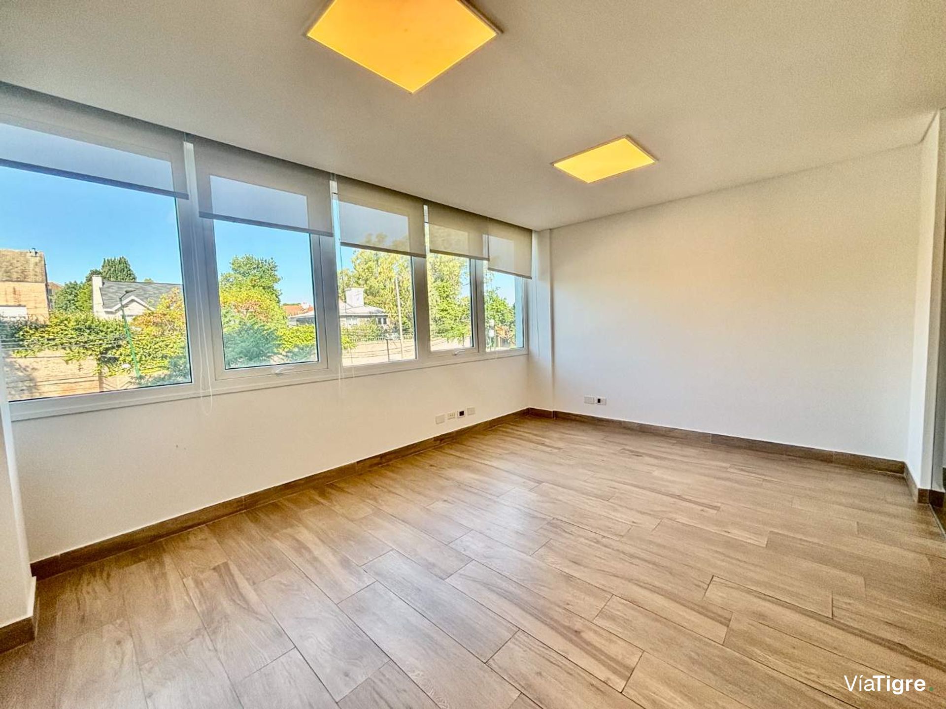 Alquiler de Oficina Comercial 60 m² San Isidro
