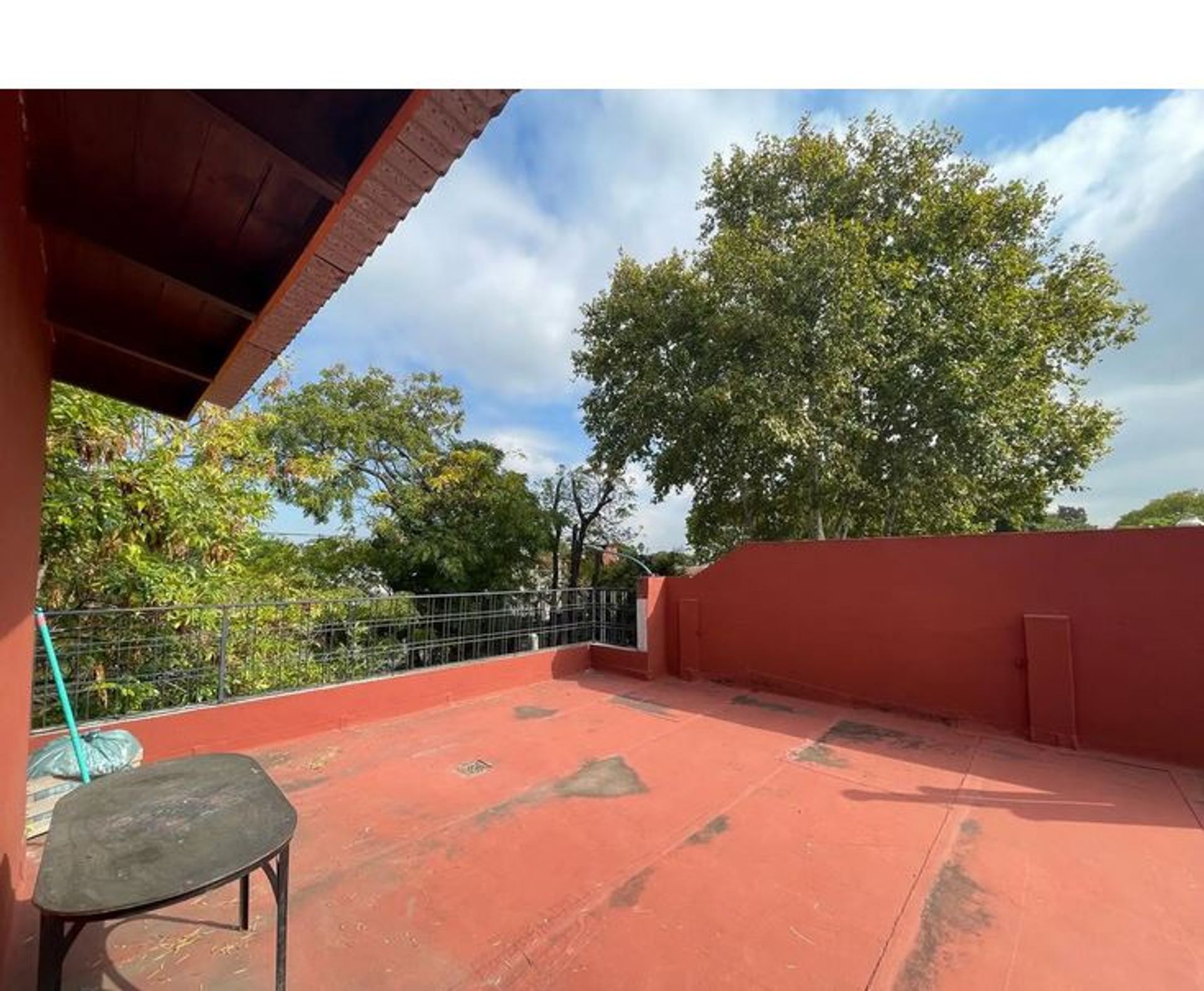 VENTA - PH 5 amb. CON JARDIN, TERRAZA Y COCHERA