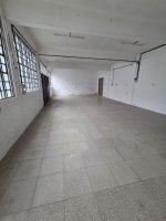Warehouse for sale in Olivos with dwelling, offices