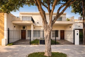 Unified Duplex with Garden + Pavilion – Boulogne