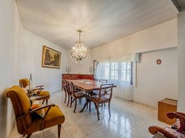 For Sale Penthouse type House 2‑bedroom Olivos with pool and garage