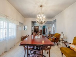 For Sale Penthouse type House 2‑bedroom Olivos with pool and garage
