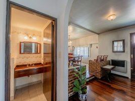 For Sale Penthouse type House 2‑bedroom Olivos with pool and garage