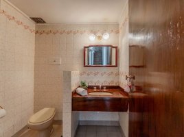 For Sale Penthouse type House 2‑bedroom Olivos with pool and garage