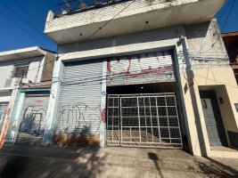 Workshop for Sale with Store and House in Beccar