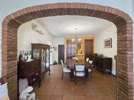 Casa 5 Ambientes Con Cochera Y Pileta San Isidro