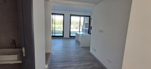 Venta Casa Duplex 2 dormitorios c/jardin