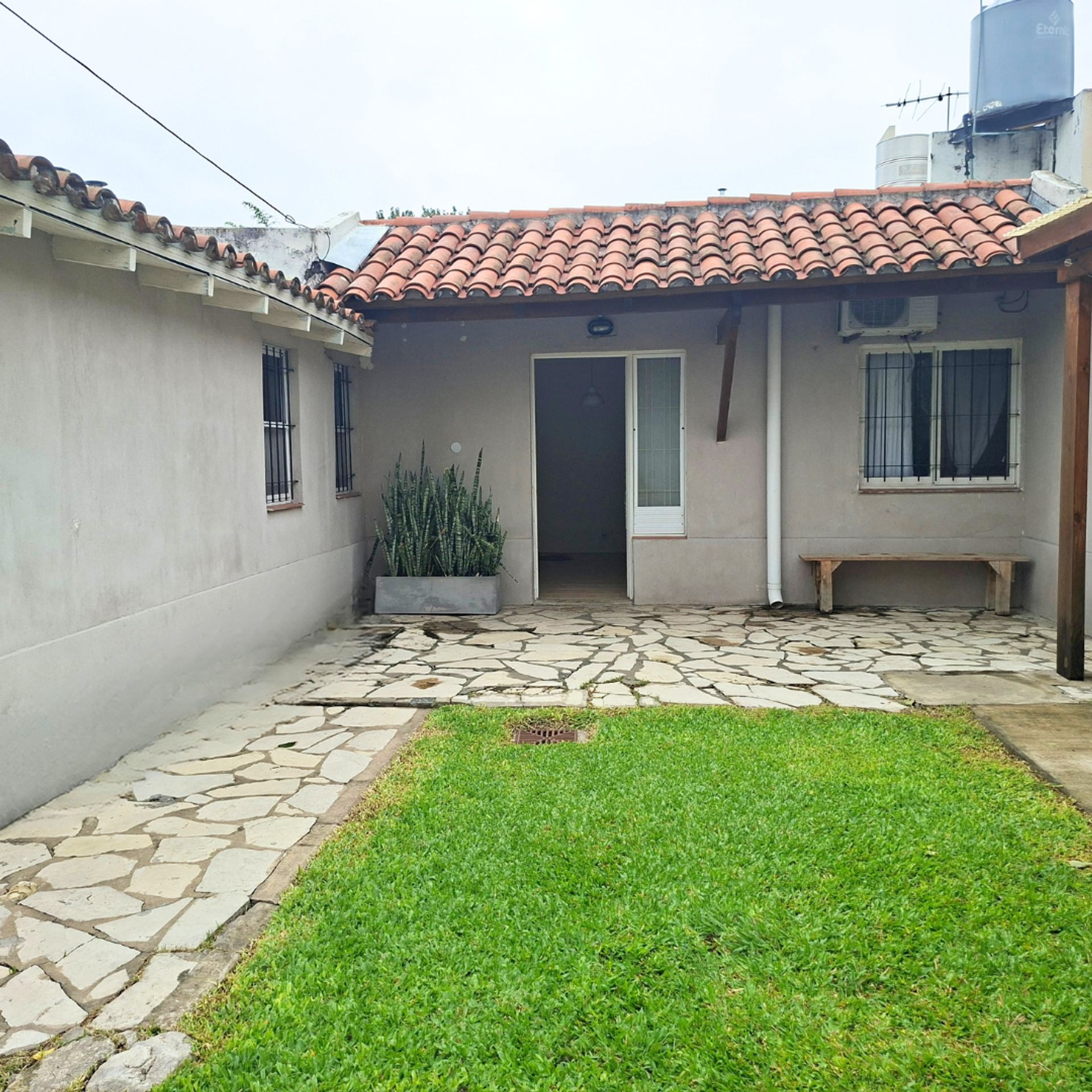 Casa en alquiler 5 amb con jardin y terraza Olivos