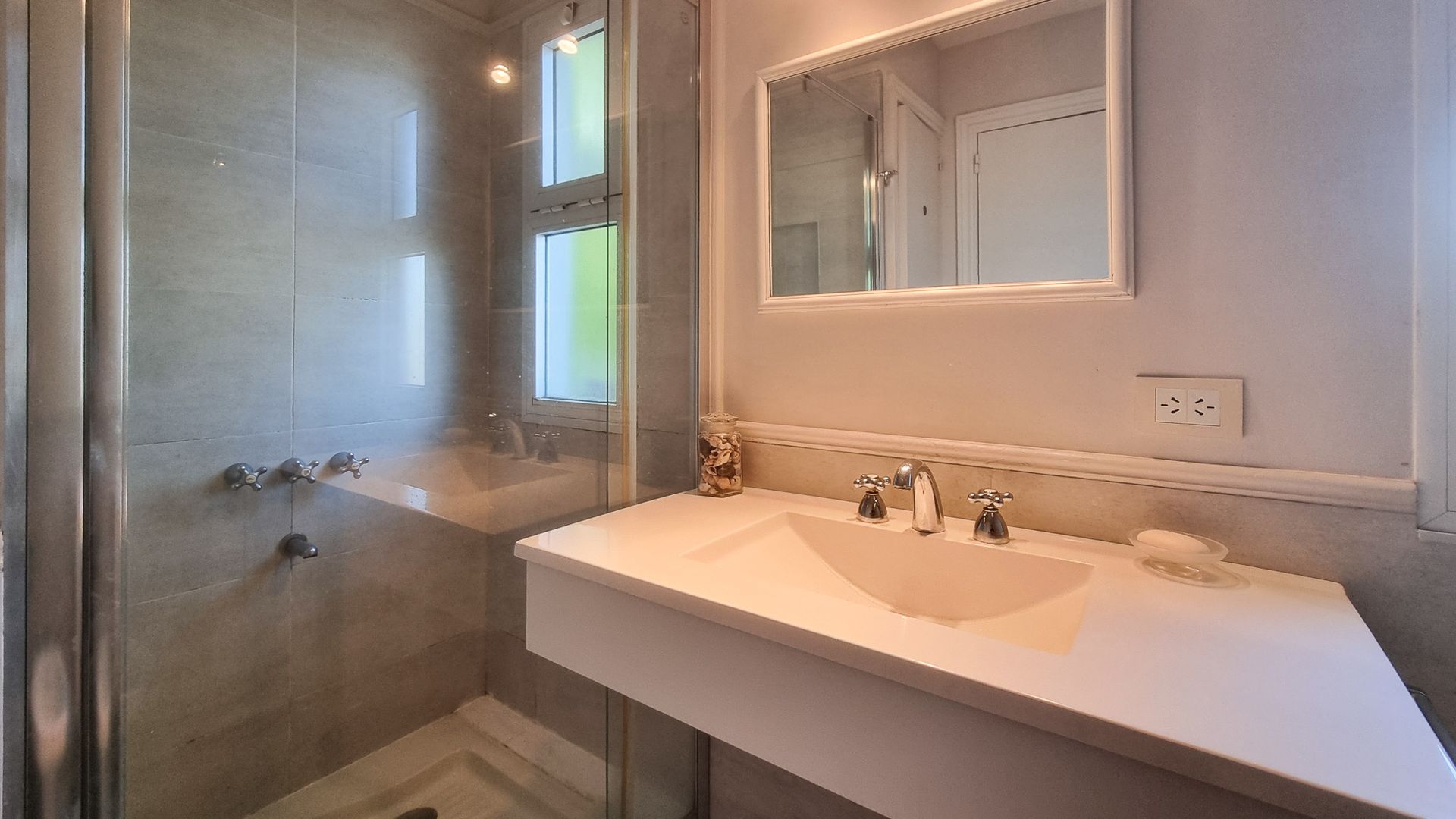 Venta Casa 3 Dormit. Terraza Cochera Martinez