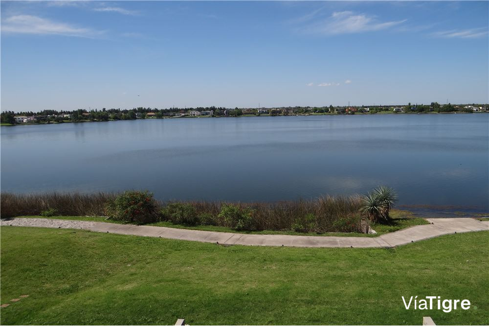 Venta Depto. Con Jardin Al Agua 3 AMB. VILA VELA