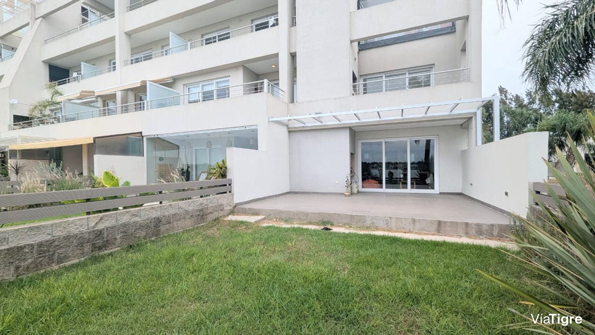 Venta Depto. Con Jardin Al Agua 3 AMB. VILA VELA