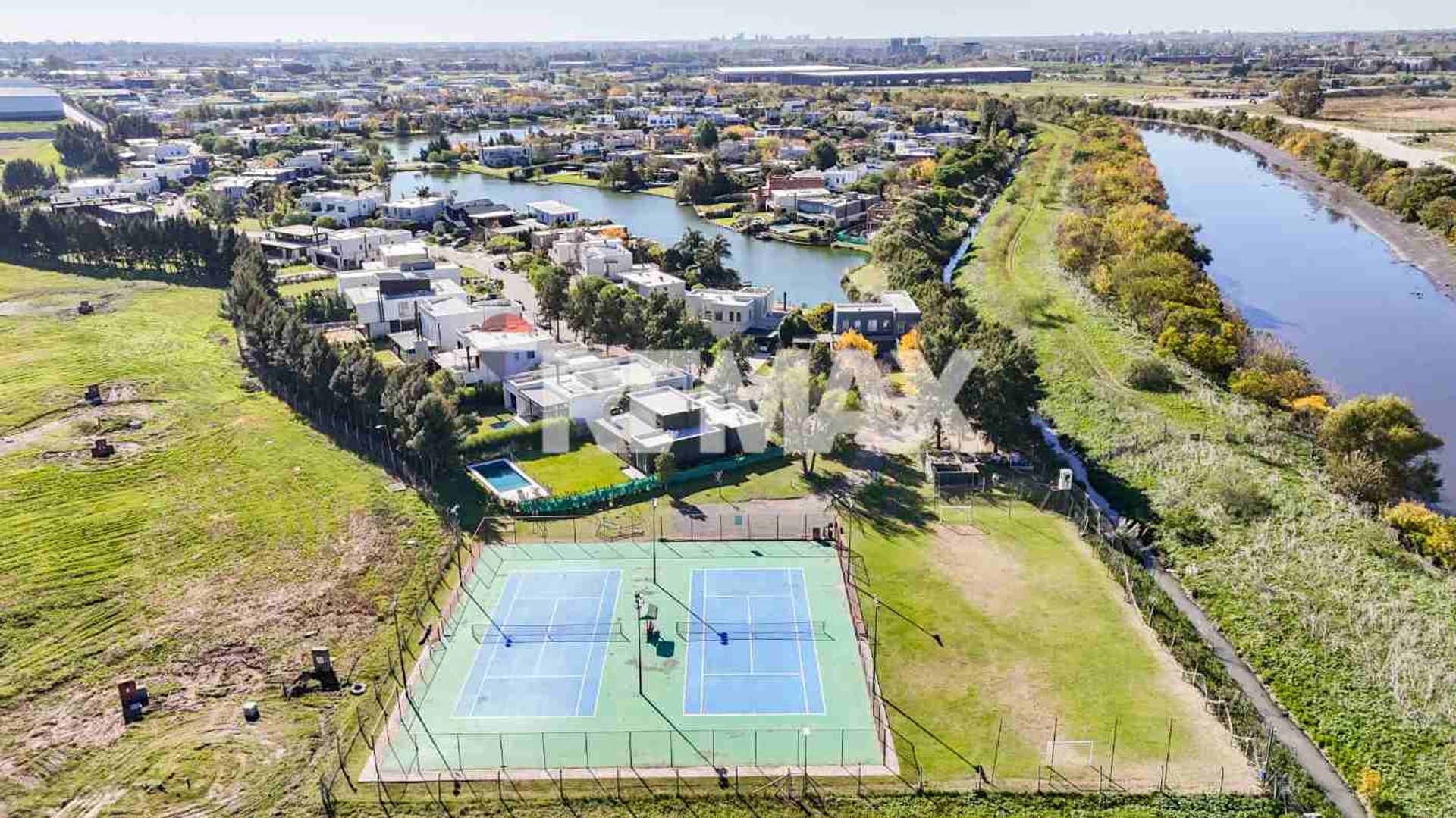 Venta Lote Barrio Lagos Del Norte