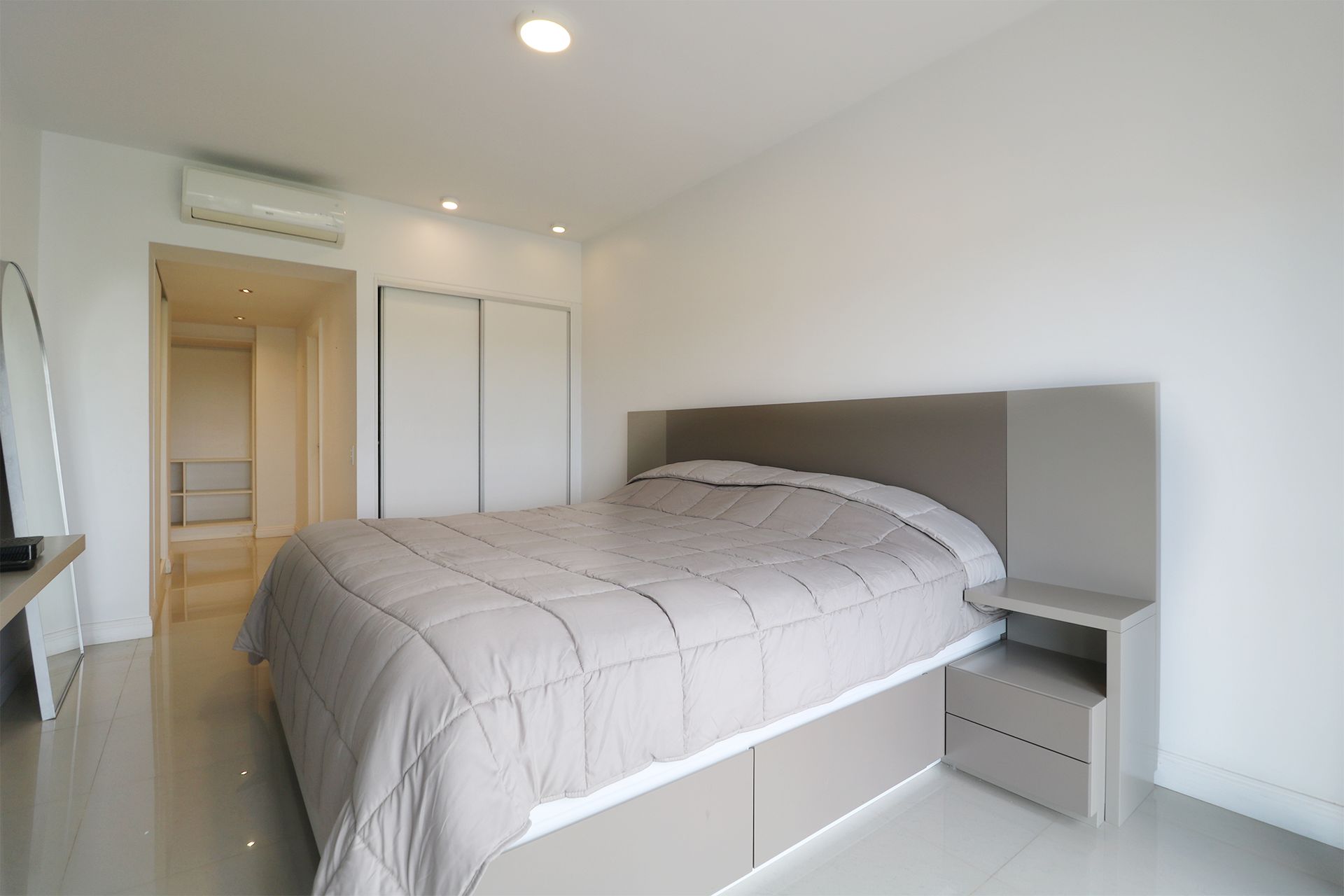 Departamento 3 ambientes en venta en Marinas Golf