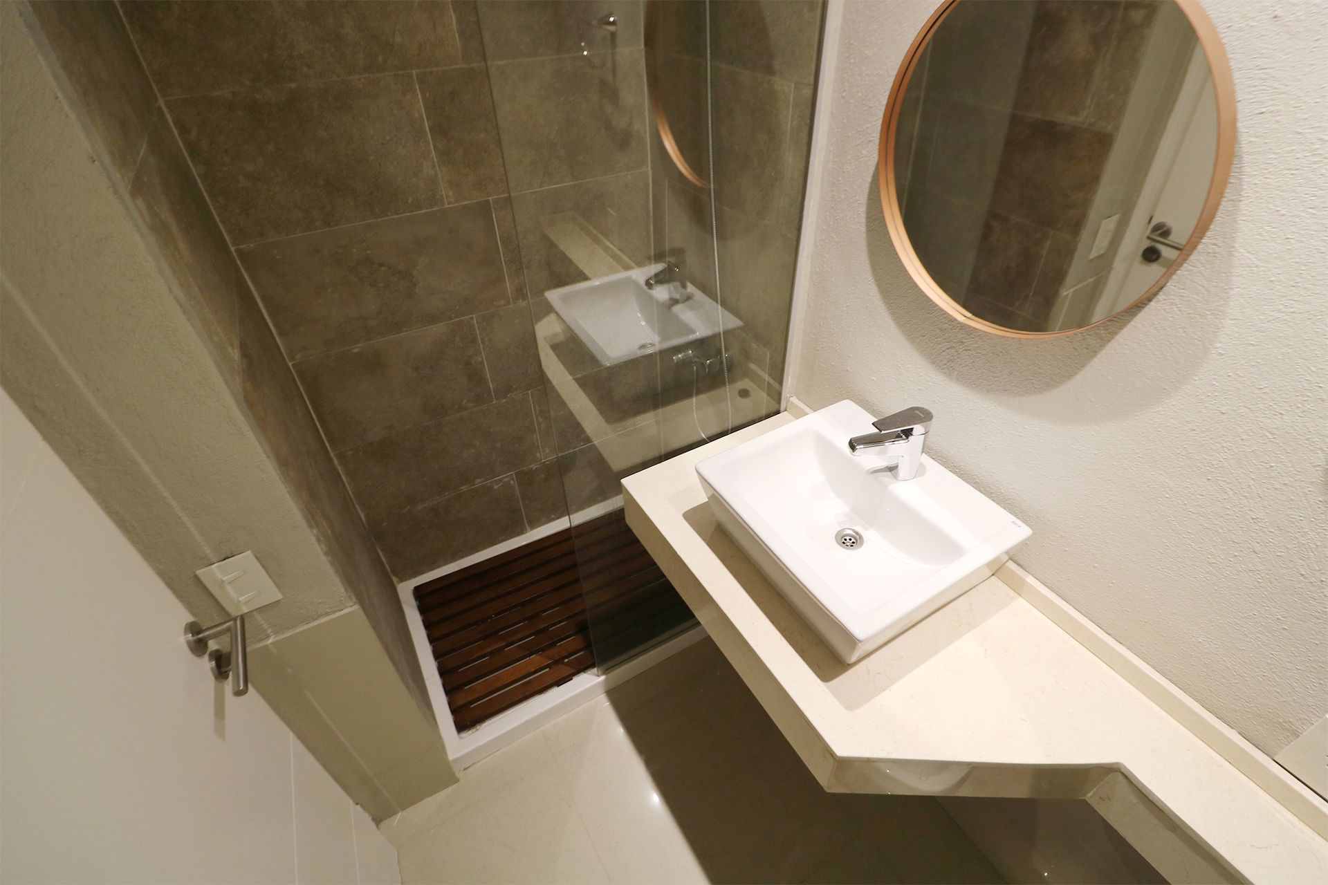 Departamento 3 ambientes en venta en Marinas Golf