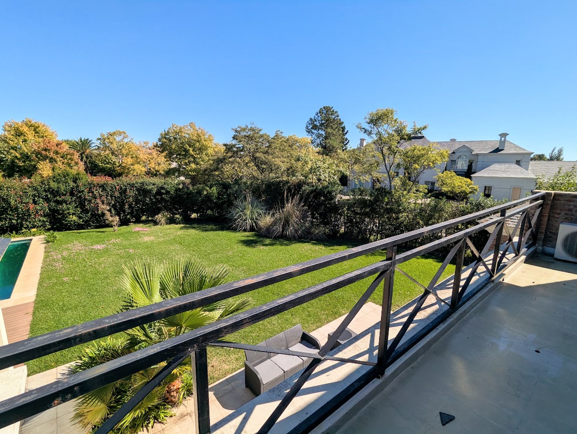 Venta casa 4 dormitorios pileta La Isla Nordelta