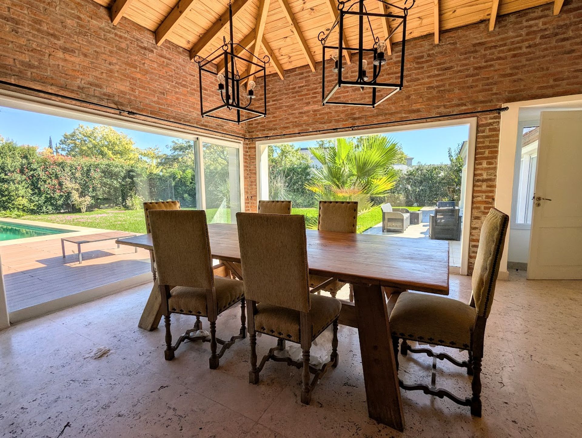 Venta casa 4 dormitorios pileta La Isla Nordelta