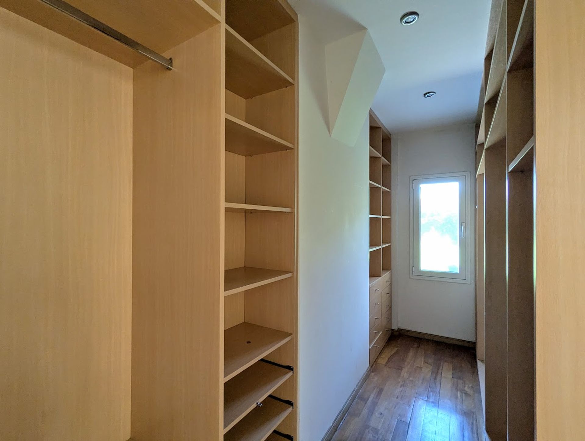 Venta casa 4 dormitorios pileta La Isla Nordelta