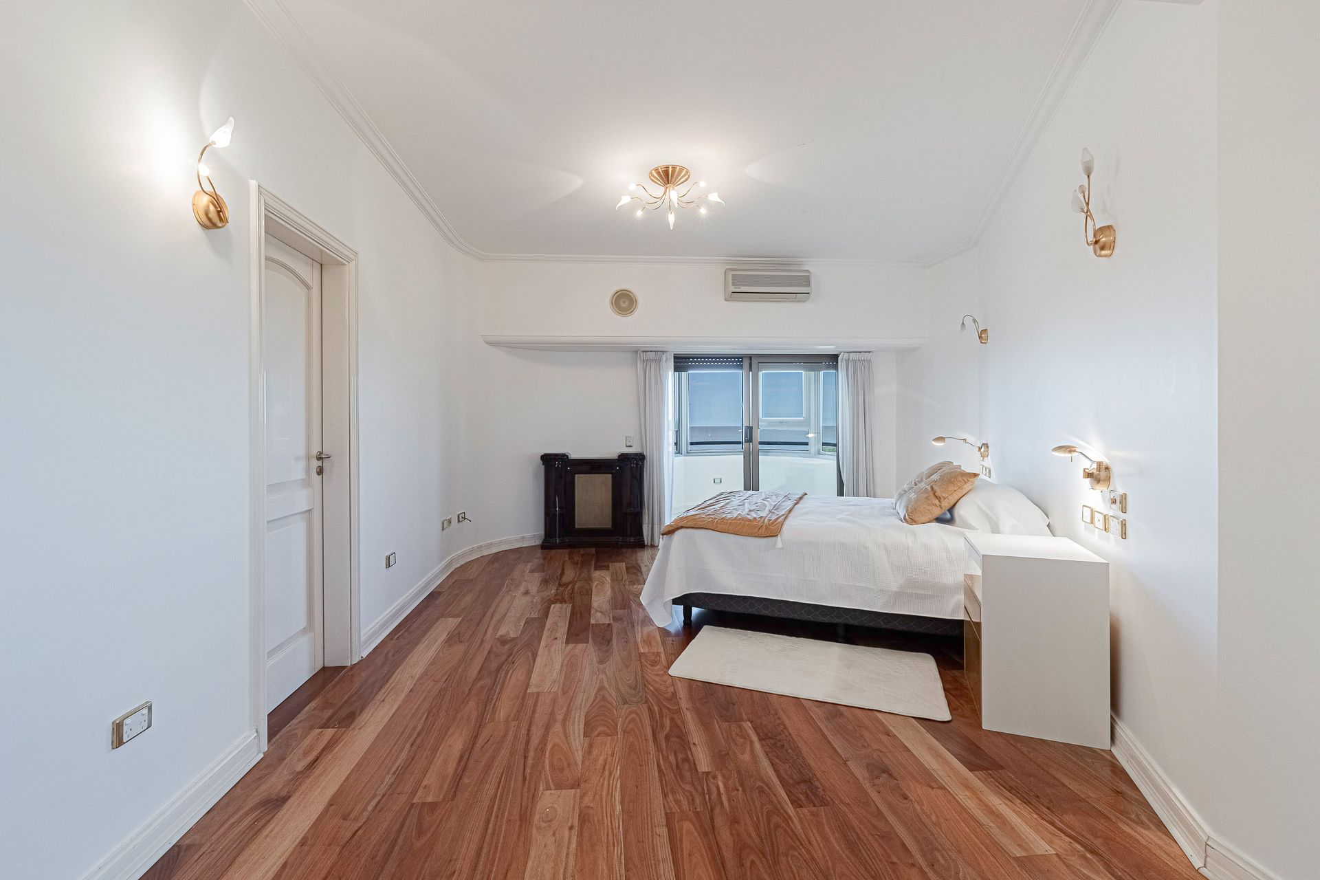 VENTA Piso 7 con Gran Vista al Río-La Lucila