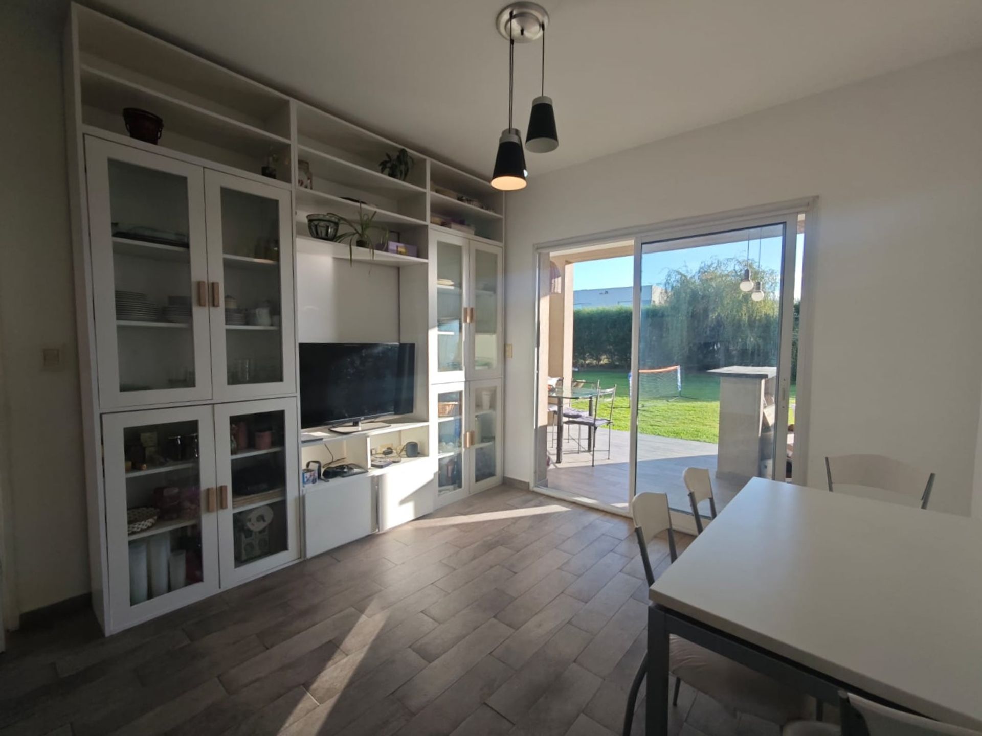Venta Casa Barrio San Gabriel. Una Planta. Pileta