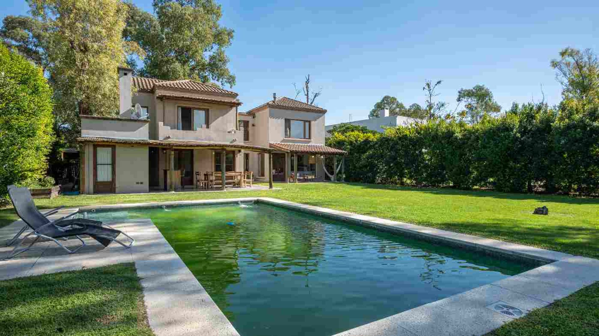 Venta casa Barrio cerrado El Encuentro