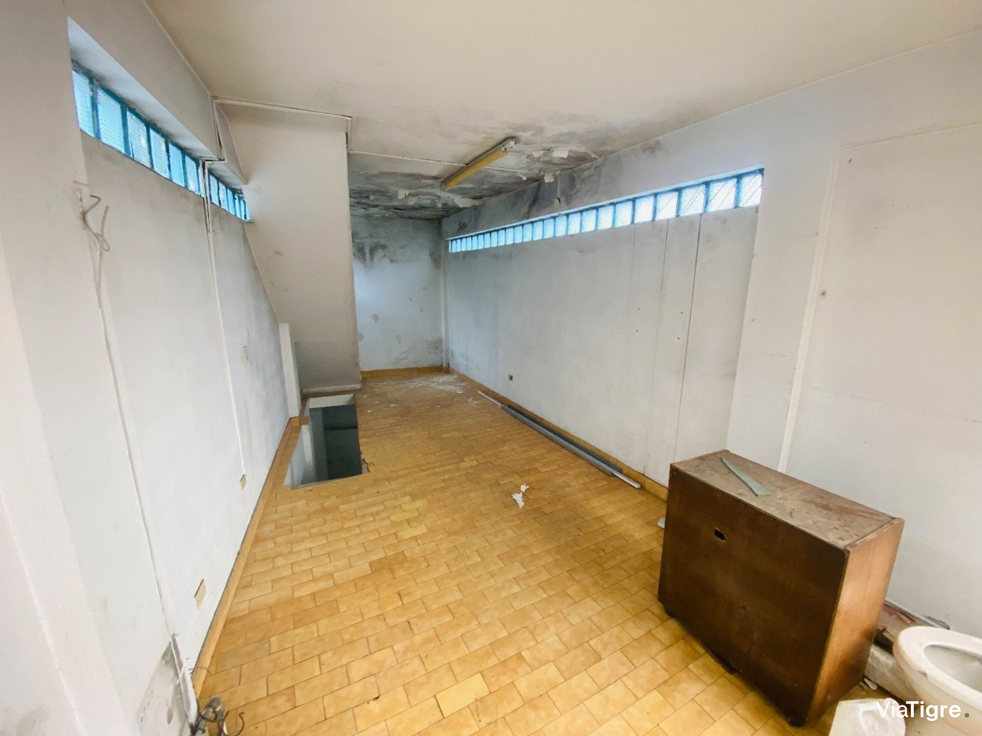 Local comercial Venta Olivos con espacio aereo