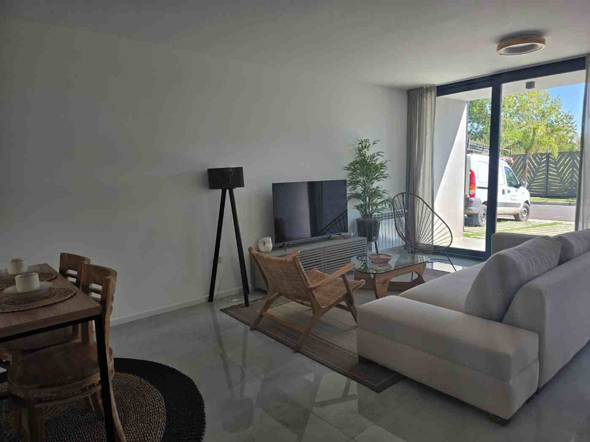 Venta casa 4 ambientes Tigre Rincon Milberg
