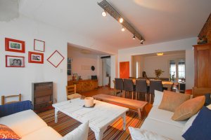 Venta casa lote propio con quincho y pileta