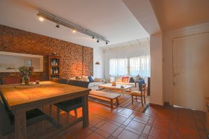 Venta casa lote propio con quincho y pileta