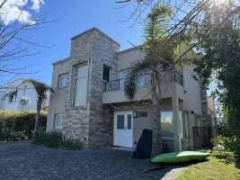 Sale 4-bedroom House in Los Sauces Nordelta