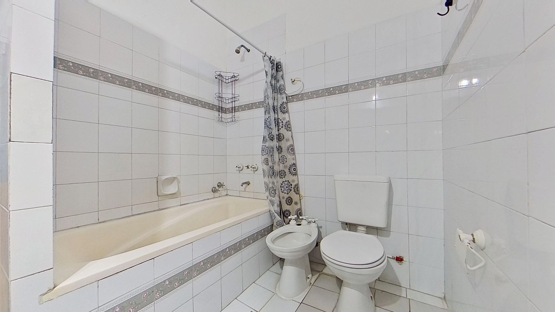 Casa 3 AMB con JARDÍN en Don Torcuato