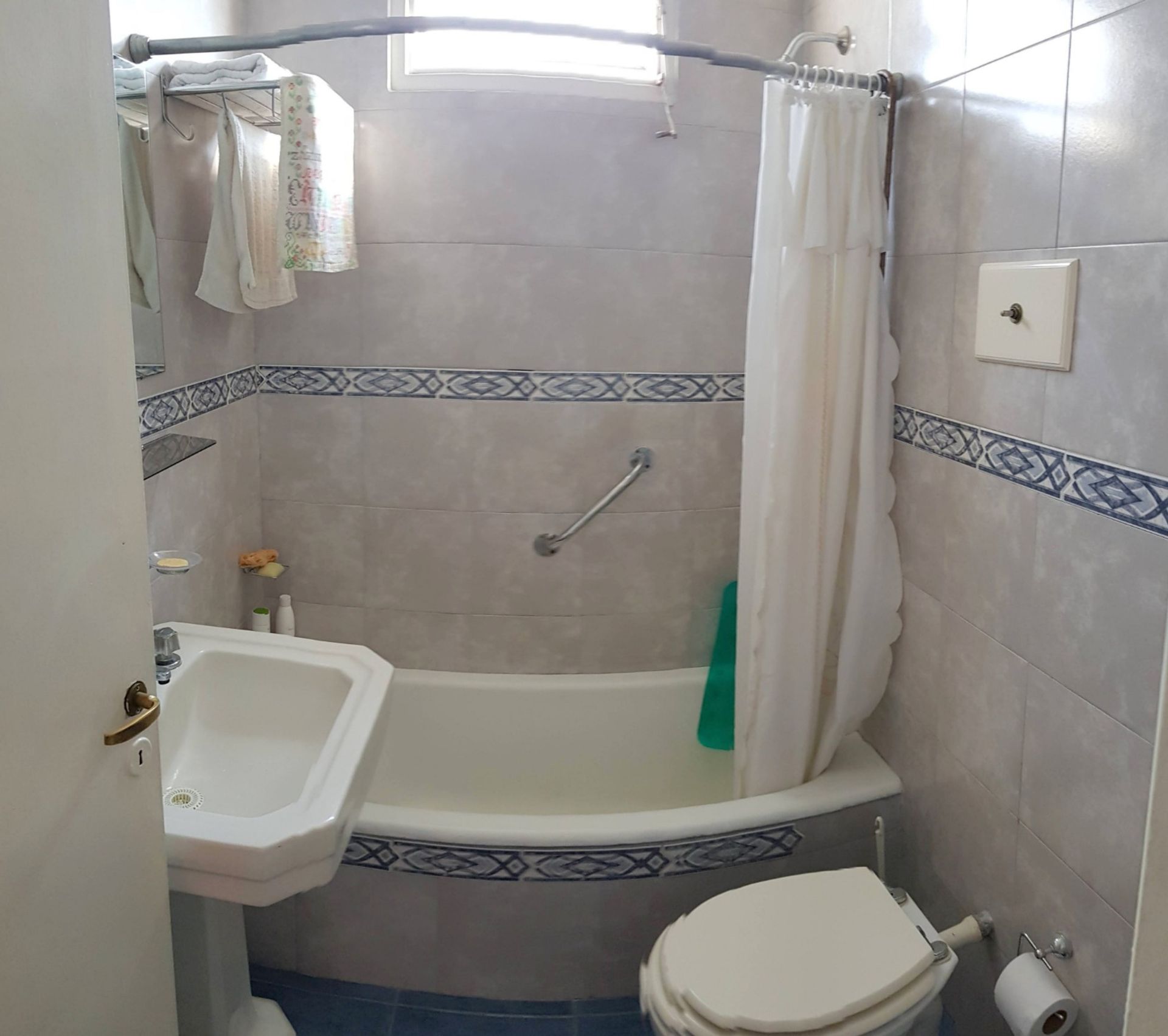 Departamento 4 ambientes - Vte. Lopez
