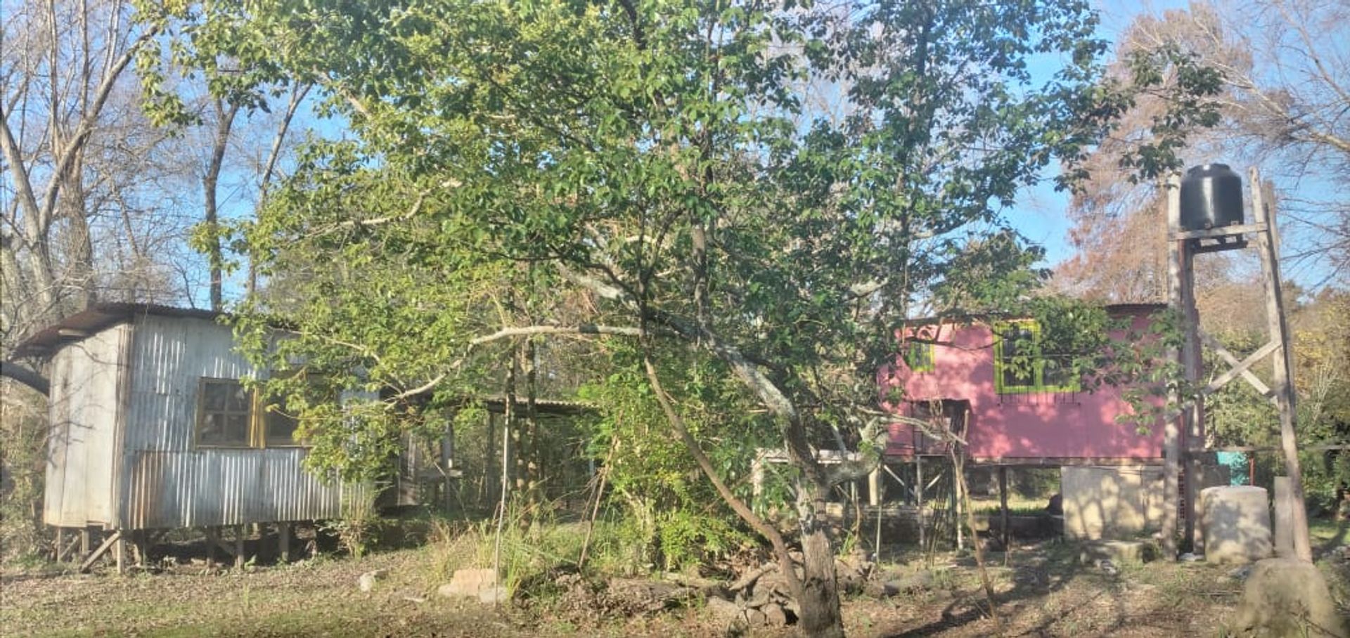 Venta de Lote con cabaña construida (3339m2)