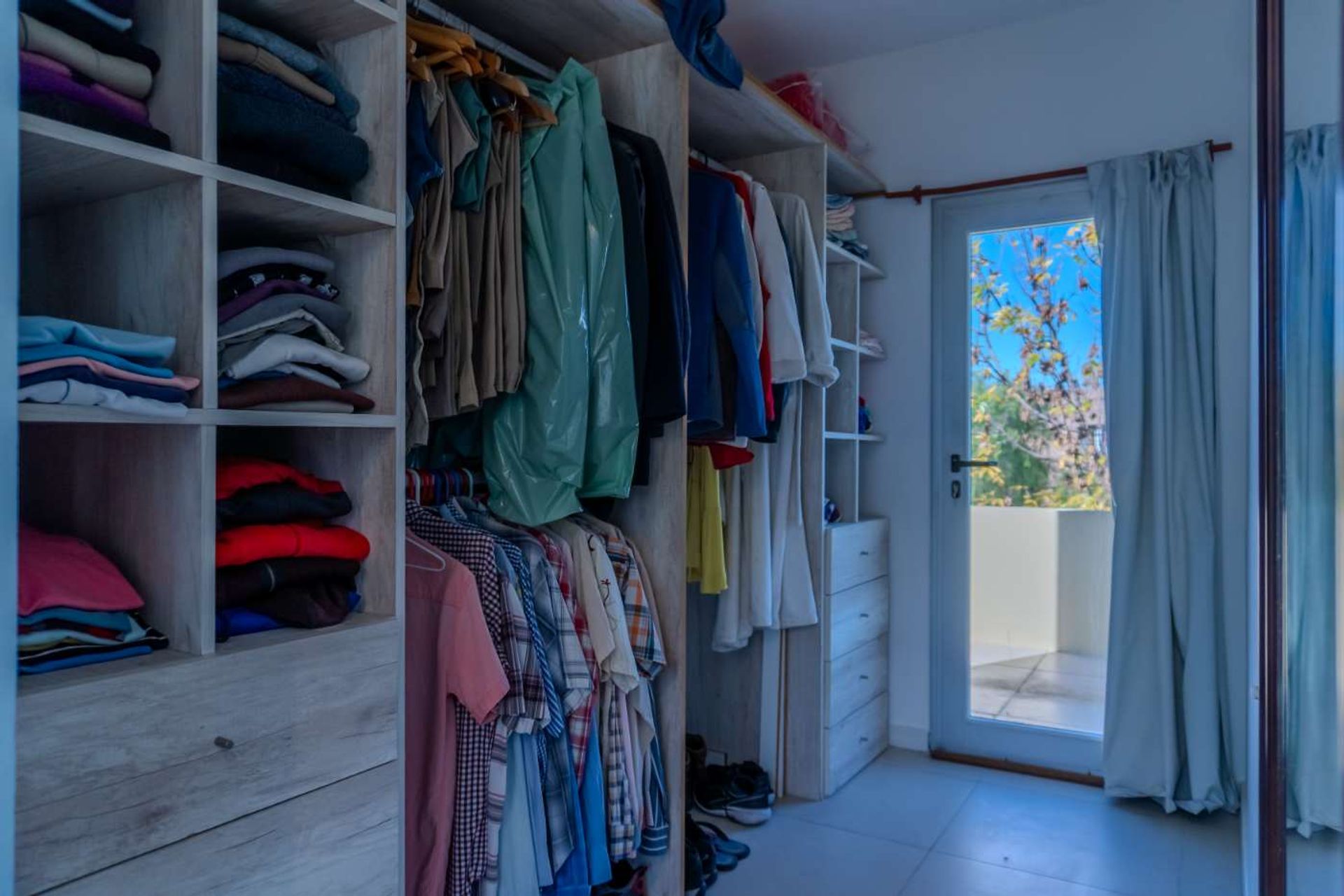 Venta Casa De 4 Ambientes. Barrio Santa Clara