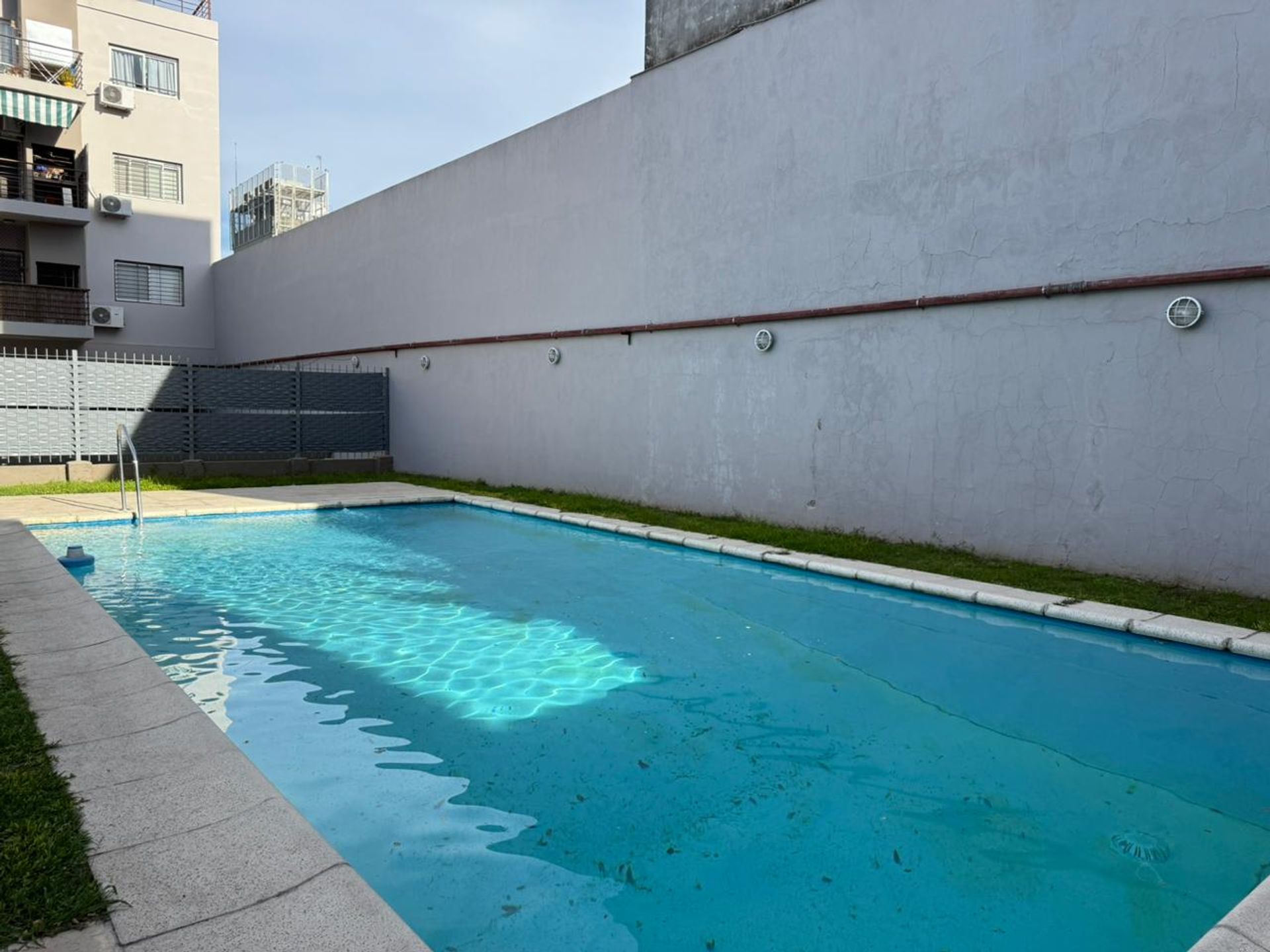 Venta Depto 2 Amb Munro Centro Pileta