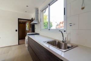 Venta PH 2 ambientes Florida estrenar cochera