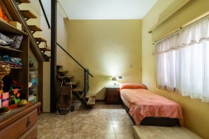 Ph 2 ambientes Florida Oeste con patio y terraza