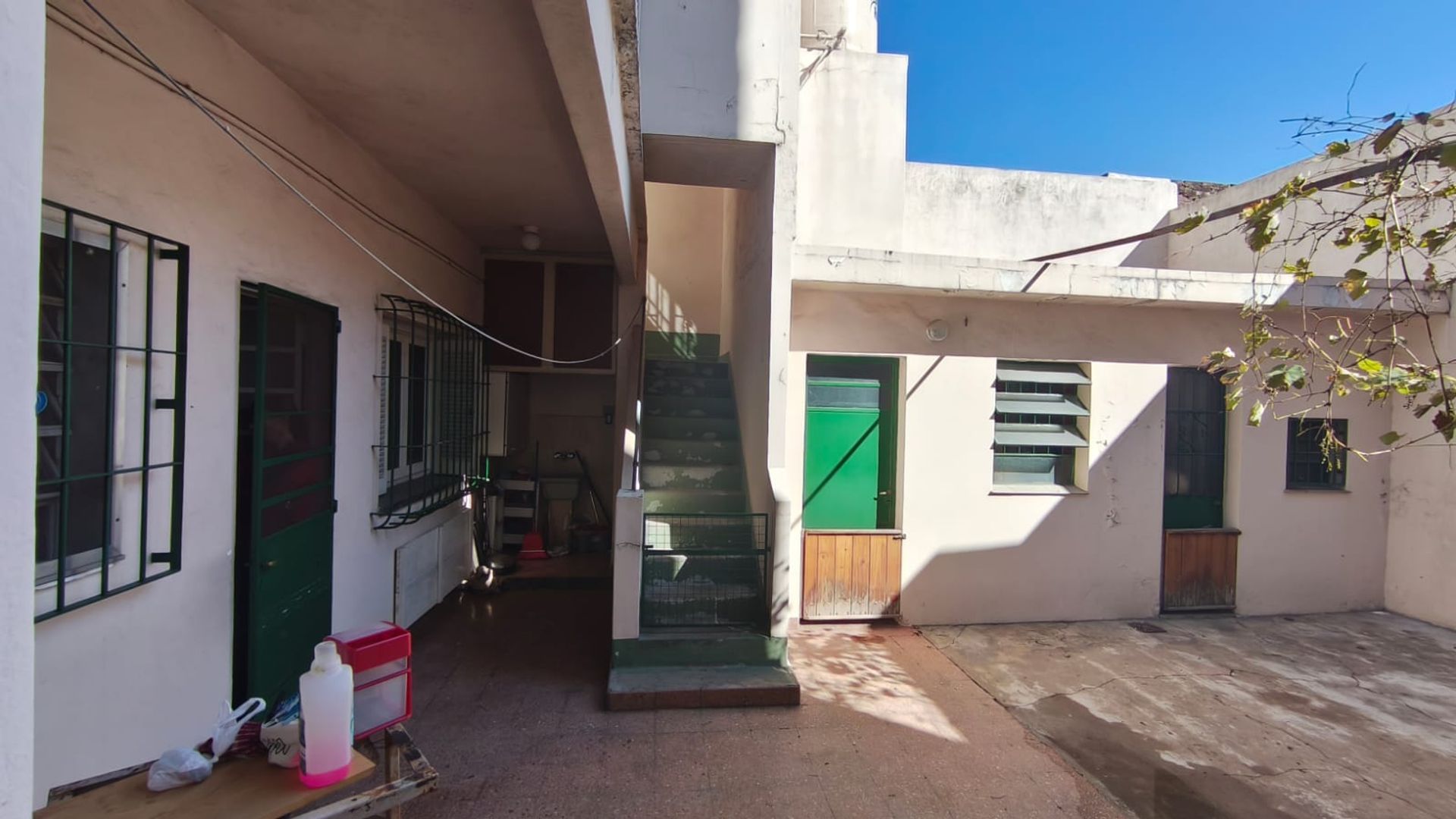 Venta PH planta baja patio apto crédito