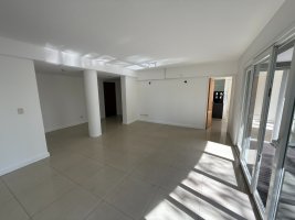 Apartment For Rent 3-bedroom In Acassuso