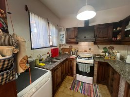 House, storage and office for sale in San Fernando