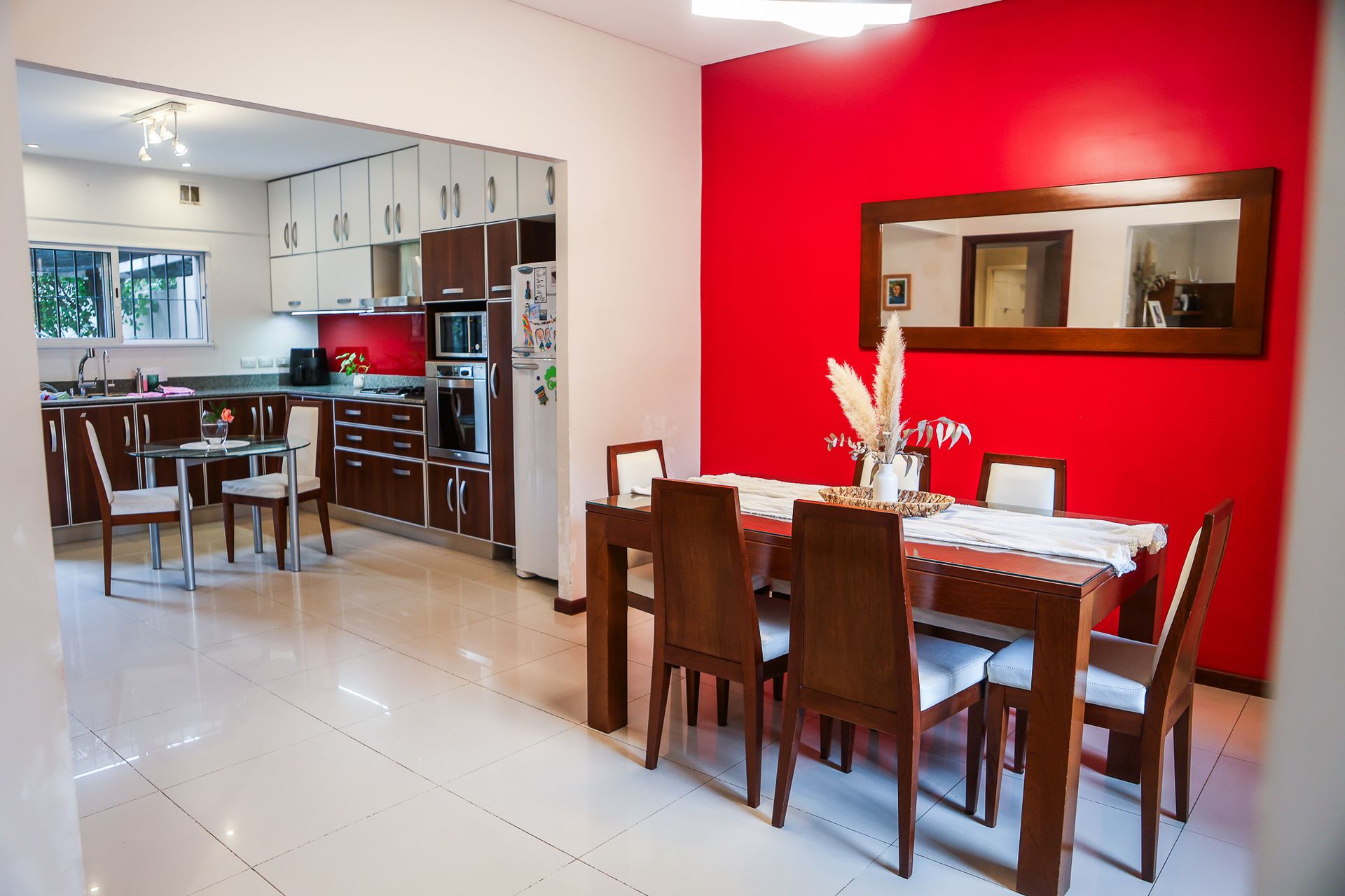 Venta casa en Olivos 6 ambientes con jardÃ­n