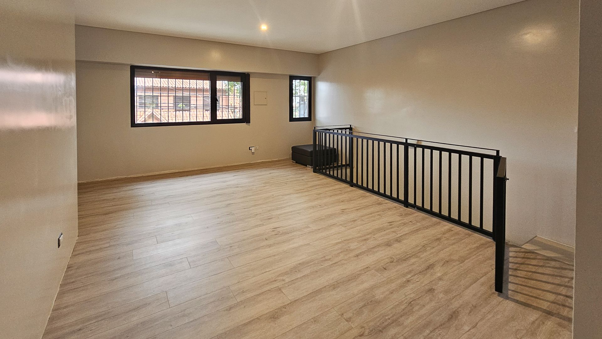Venta casa en Olivos 6 ambientes con jardín