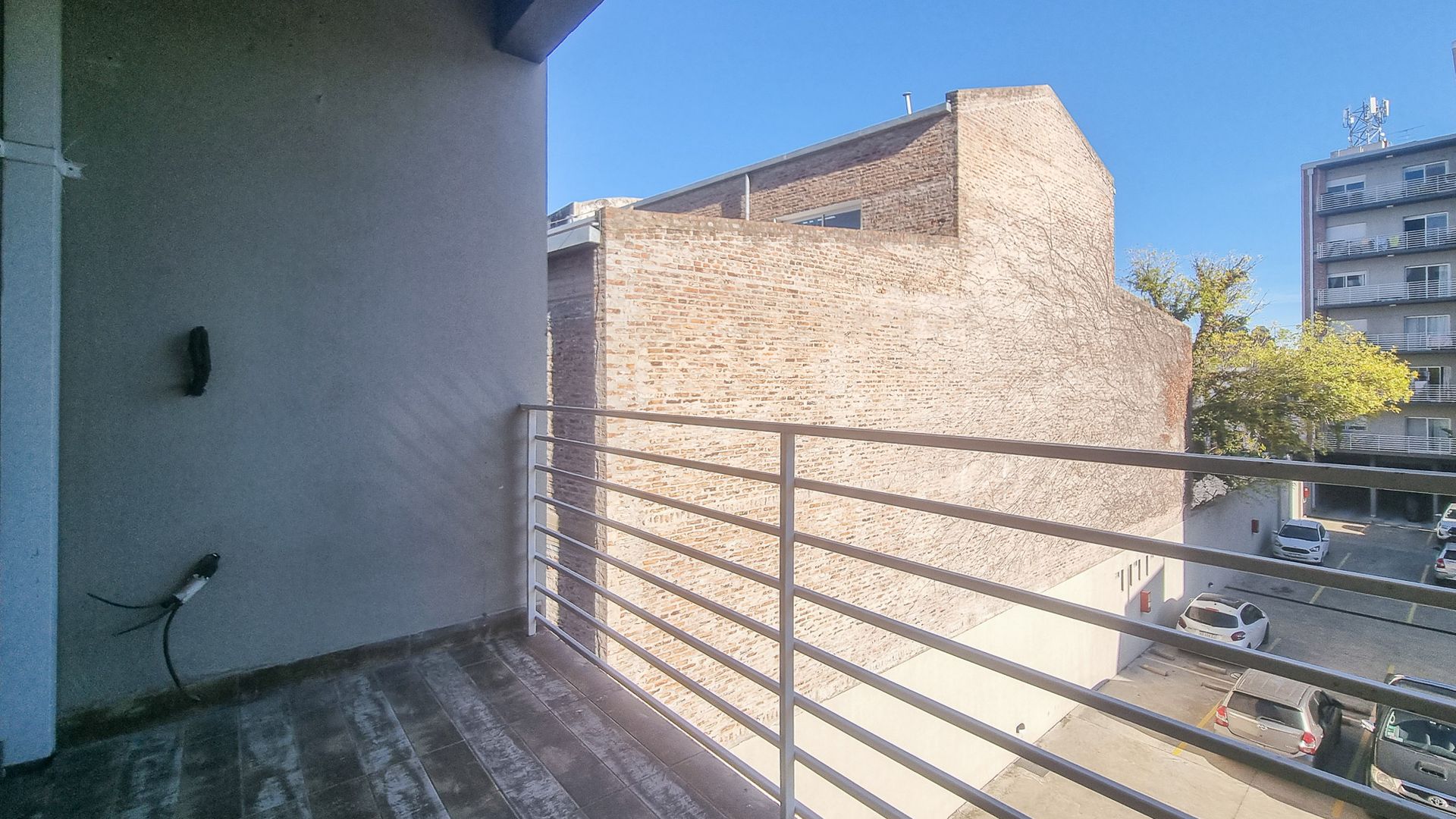 Venta Dpto Amplio Dos Amb Con Cochera - Tigre