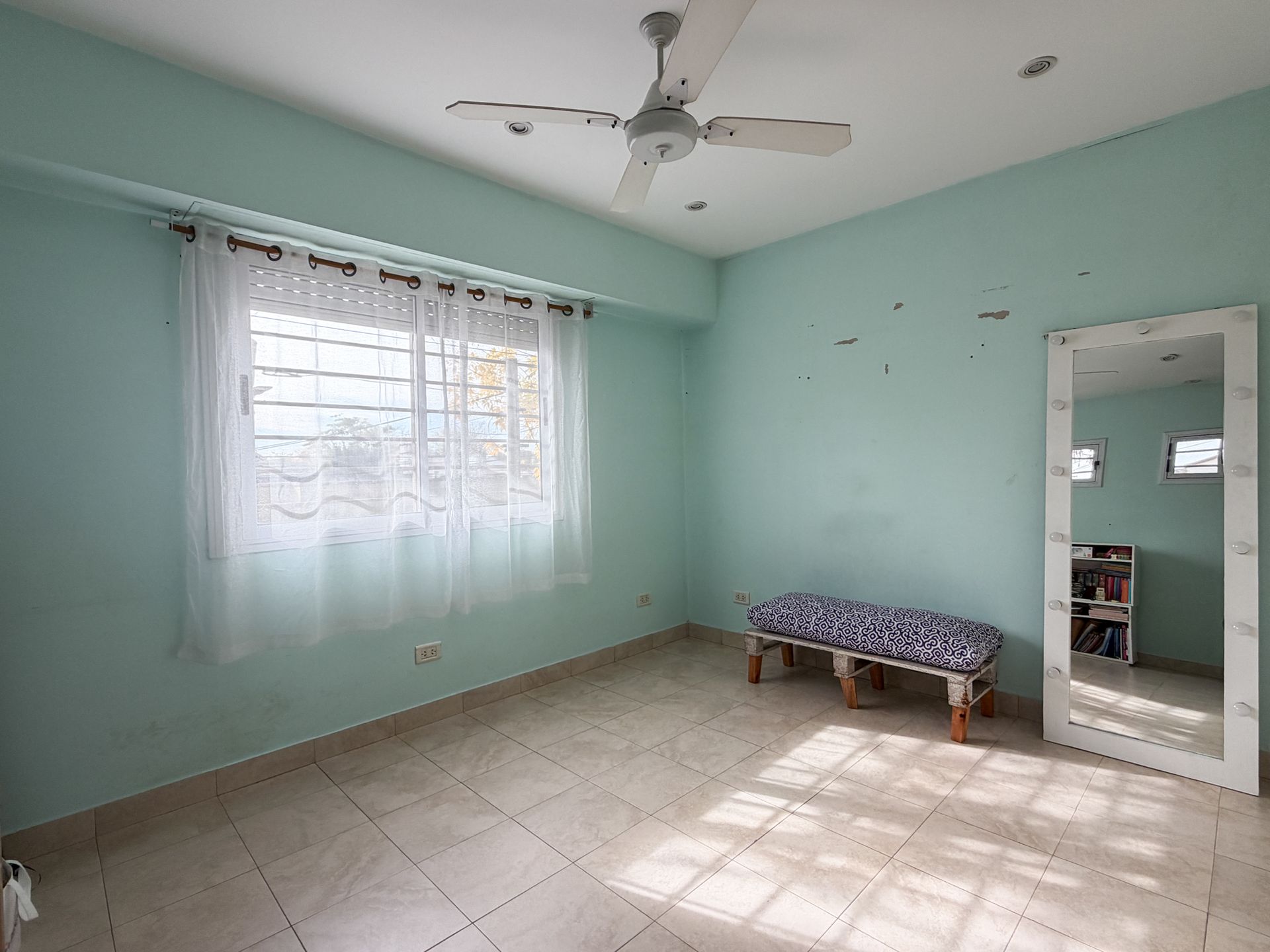 Casa 5 Ambientes Boulogne Pileta