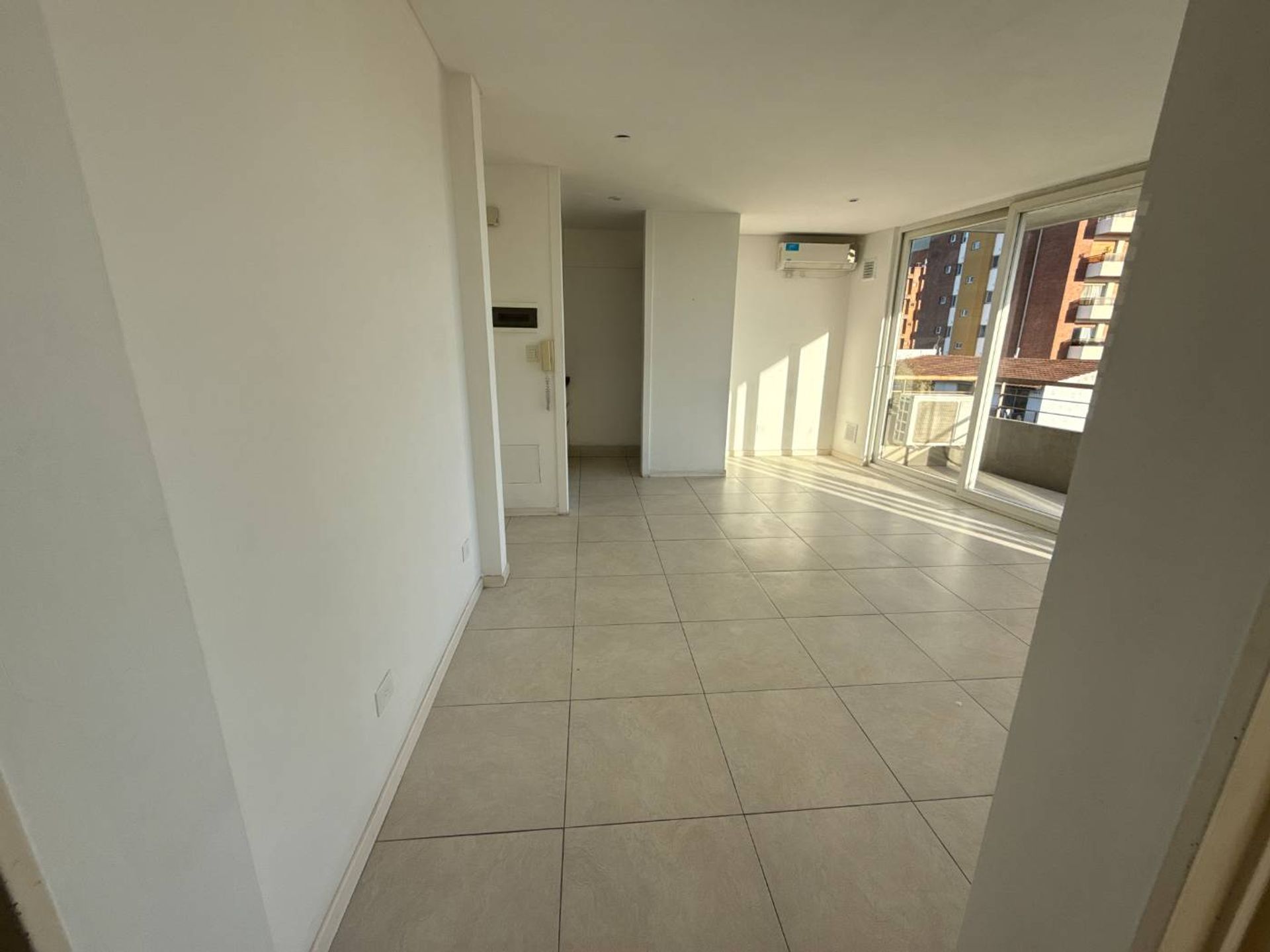 Alquiler Temporario 2 Amb Victoria Con Balcon
