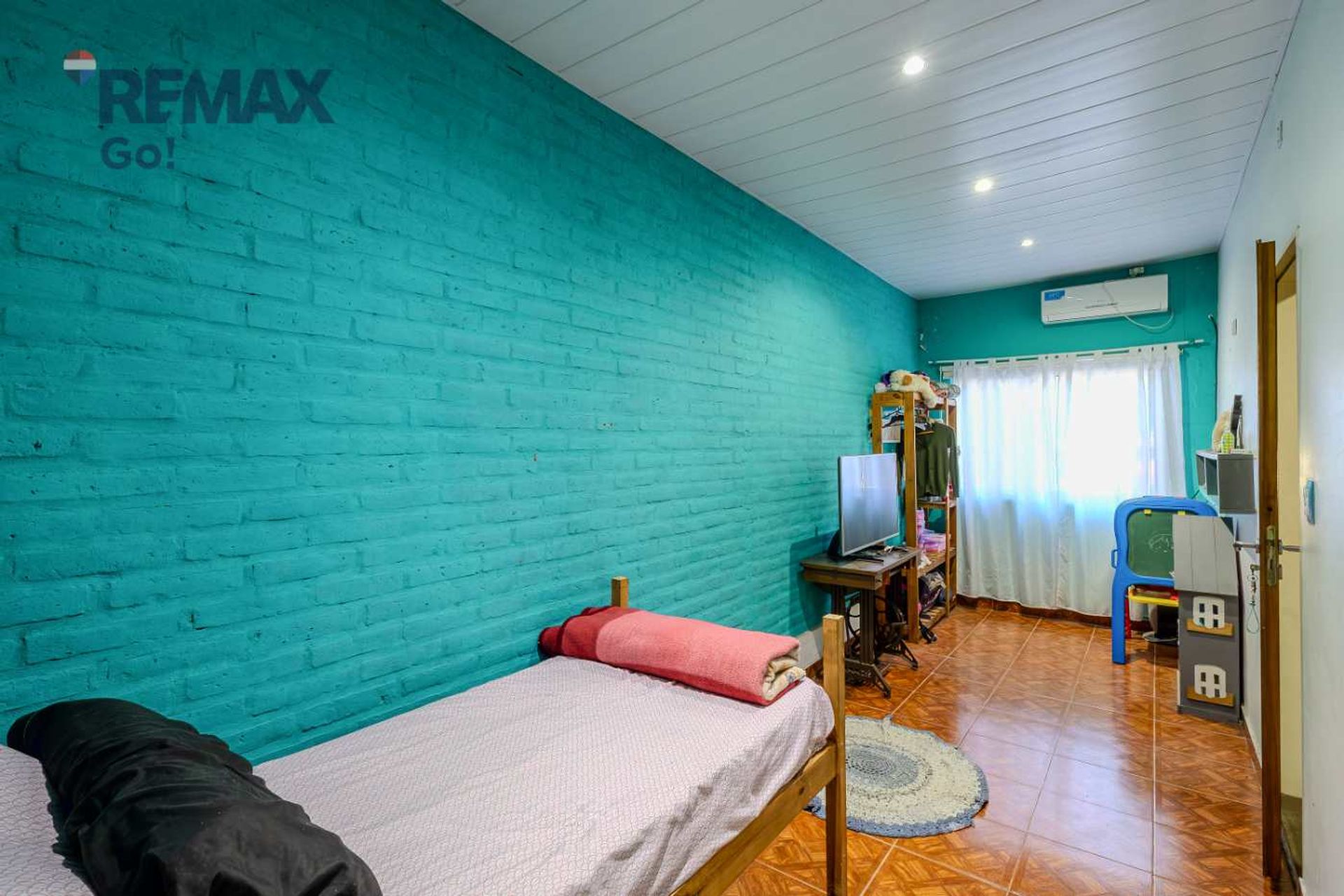 Venta casa 3 Amb Jardin Quincho Lote Propio